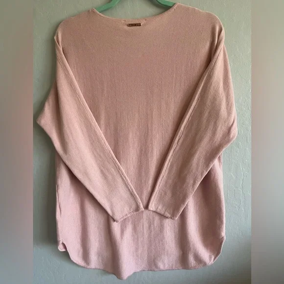 Michael Kors Sweater - Picture 2 of 4